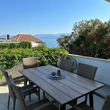 Apartman Villa Sutivan *